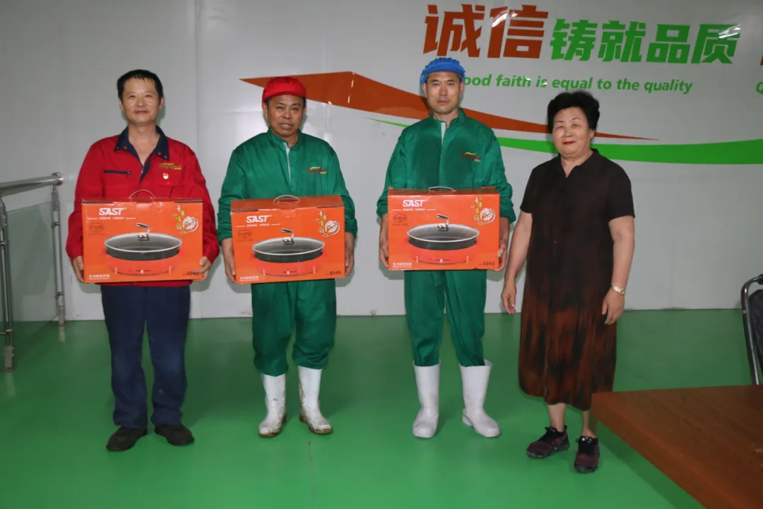 青岛kaiyun食品有限公司八一建军节慰问活动